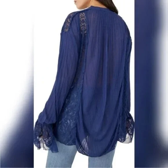Free People Women's Georgia Tunic Top Layering Lacey Navy Size Medium